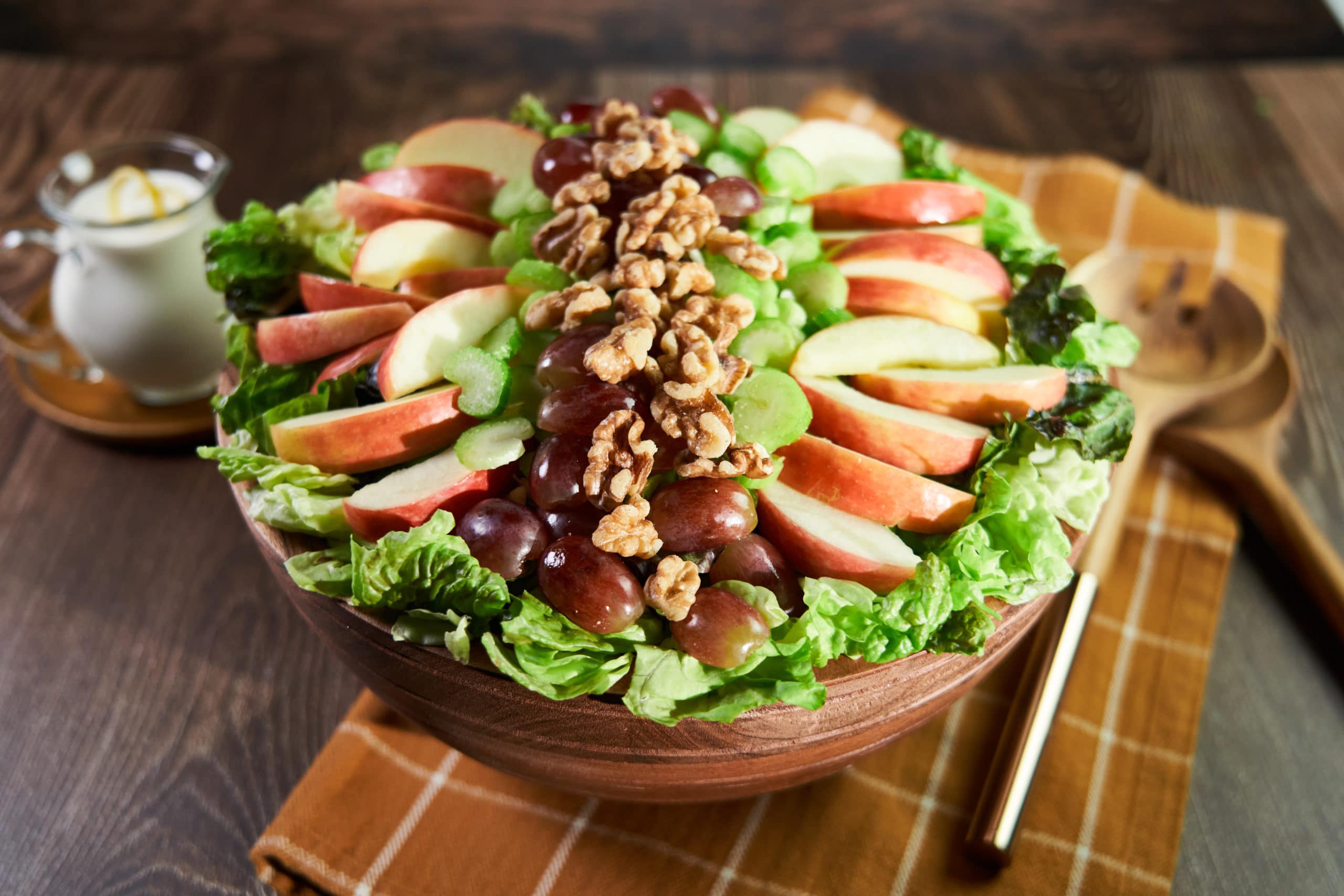 https://www.freshexpress.com/wp-content/uploads/2021/09/Apple-Waldorf-Salad-scaled.jpg